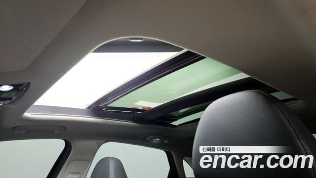 Kia K5 2023 — фото 18 из 20