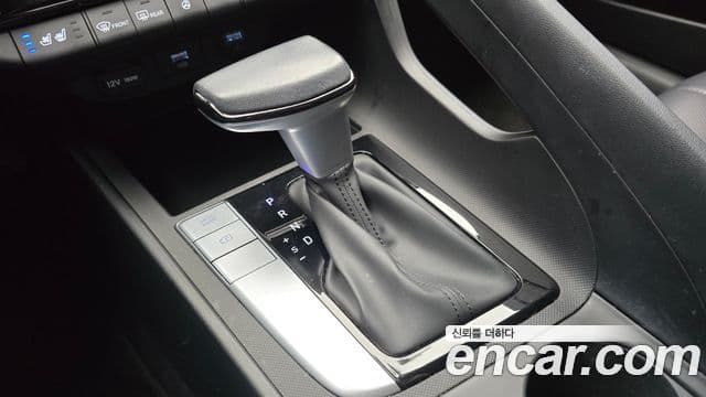 Hyundai Avante 2022 — Şəkil 9/20