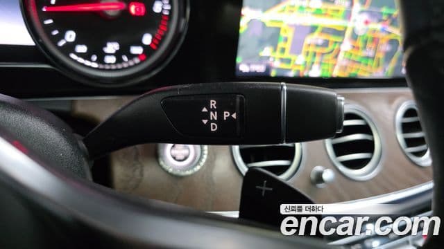 Mercedes-Benz E-Class 2019 — Şəkil 9/20
