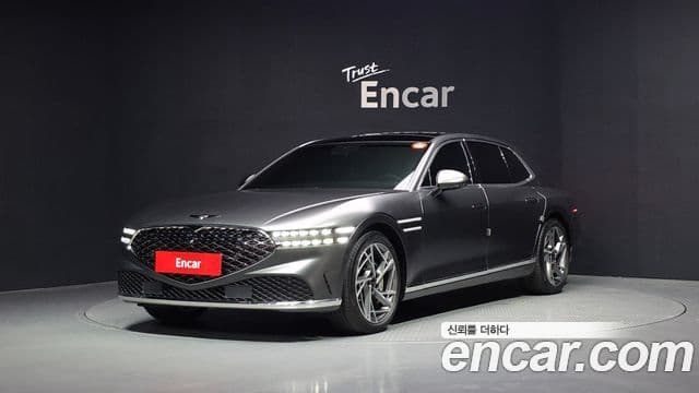 Genesis G90 2023 — фото 1 из 20