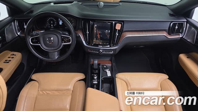 Volvo V60 Cross Country 2020 — Şəkil 7/20