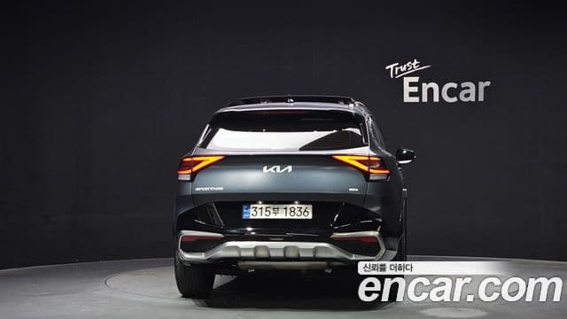 Kia Sportage 2021 — Фото 4/20