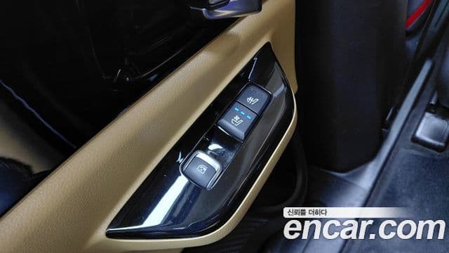 Kia Carnival 2022 — Photo 23/30