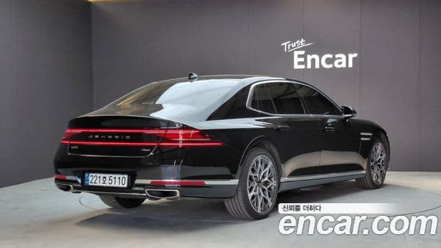 Genesis G90 2023 — Şəkil 2/20