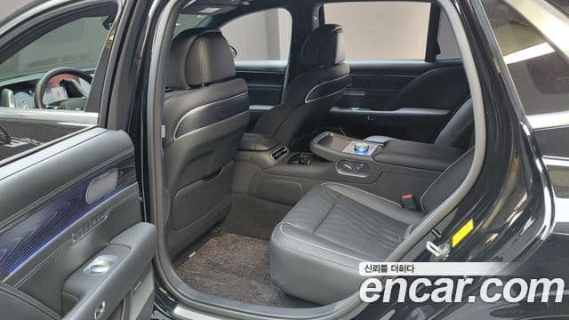 Genesis G90 2023 — фото 12 из 20