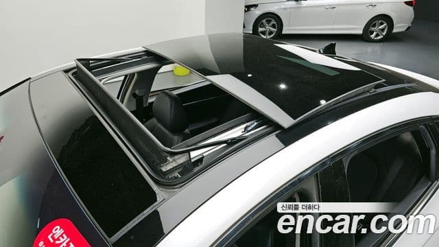 Hyundai Sonata 2019 — Şəkil 16/20