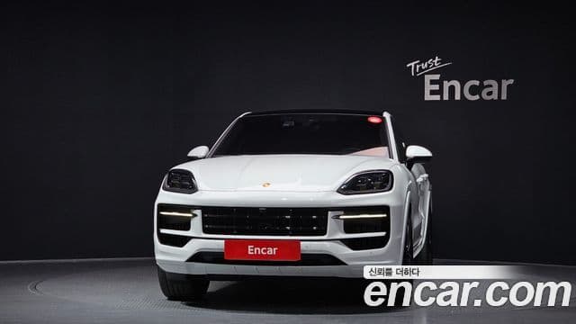 Porsche Cayenne 2024 — фото 3 из 20