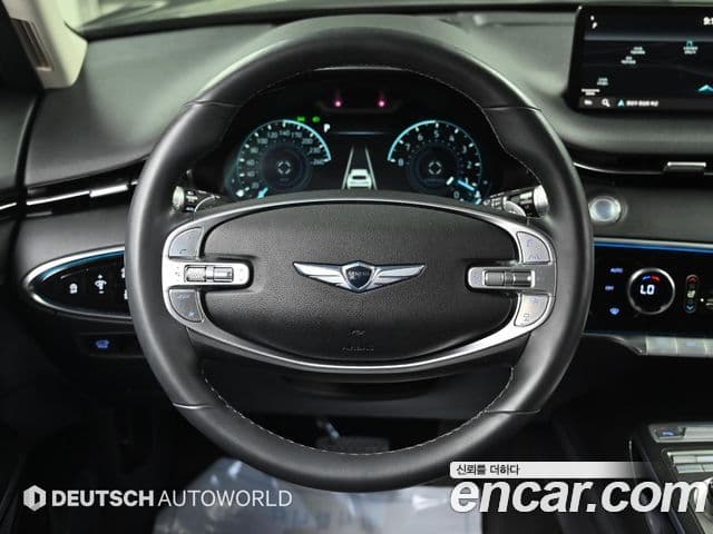 Genesis GV70 2021 — фото 12 из 20