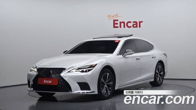 Lexus LS500, 2022