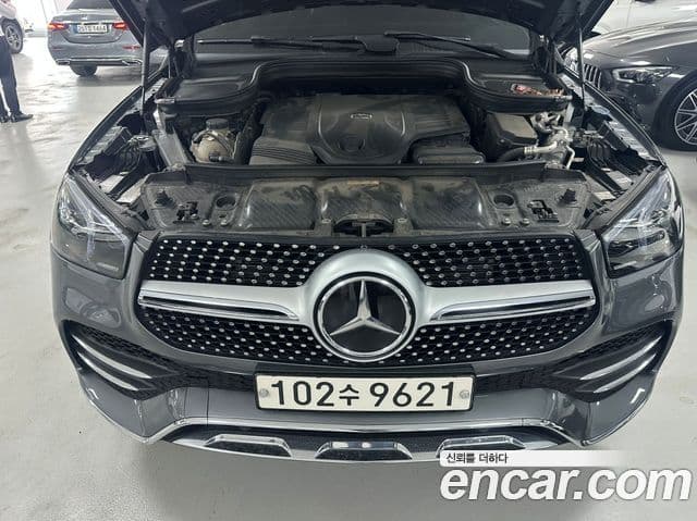 Mercedes-Benz GLE-Class 2020 — ფოტო 6/17