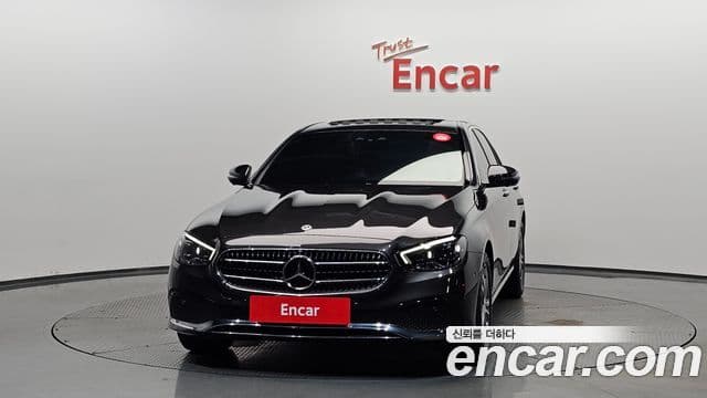 Mercedes-Benz E-Class 2022 — фото 3 из 20