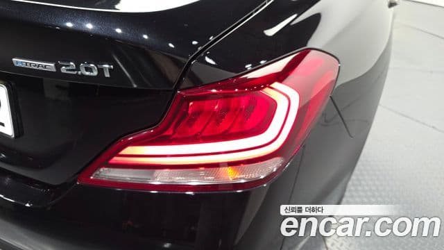 Genesis G70 2020 — Photo 28/34