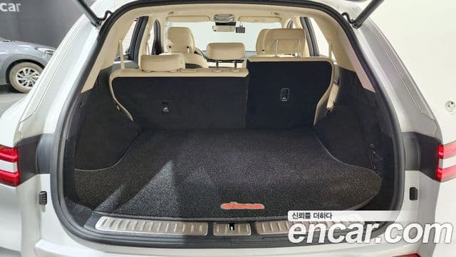 Genesis GV70 2021 — фото 20 из 20