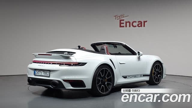 Porsche 911 2024 — ფოტო 2/20