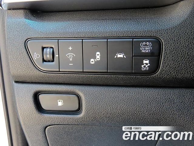 Kia Niro 2021 — Şəkil 12/20