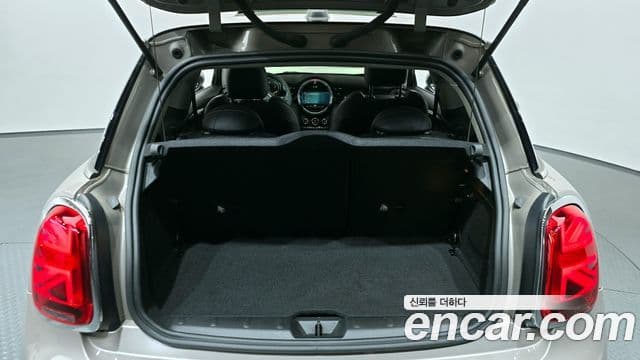 Mini Cooper 2021 — Şəkil 14/20