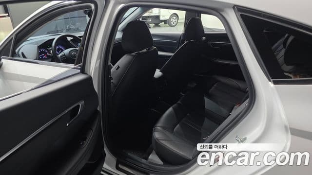 Hyundai Sonata 2022 — фото 11 из 20