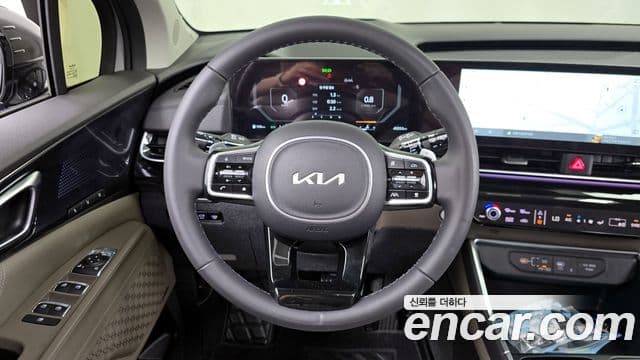 Kia Carnival 2024 — ფოტო 13/20