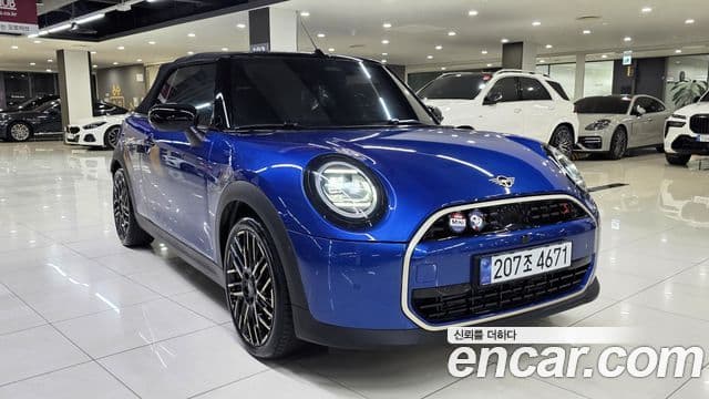 Mini Cooper S Convertible 2025 — фото 2 из 20