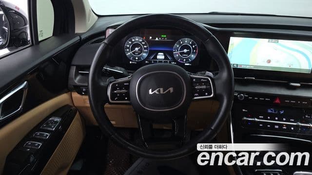 Kia Carnival 2023 — Şəkil 13/20