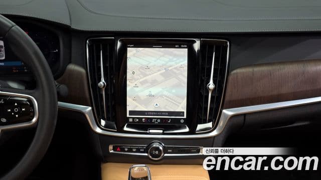 Volvo S90 2023 — Şəkil 14/20
