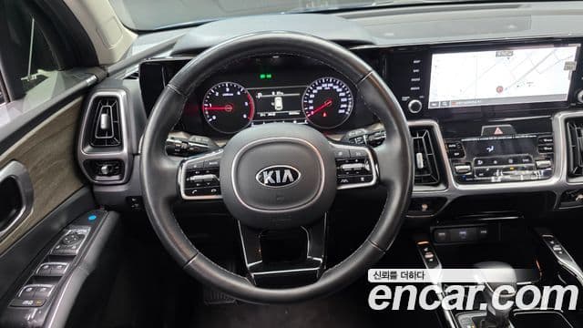 Kia Sorento 2021 — фото 13 из 20