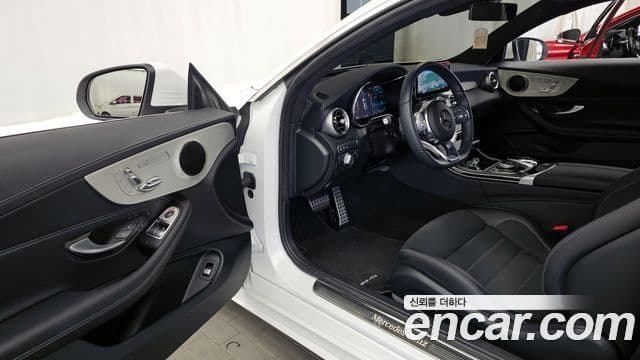 Mercedes-Benz C-Class 2022 — Şəkil 10/20