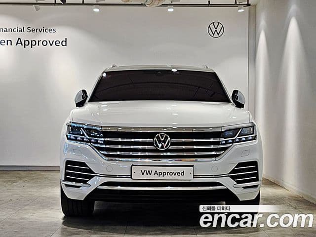 Volkswagen Touareg 2023 — Şəkil 2/15
