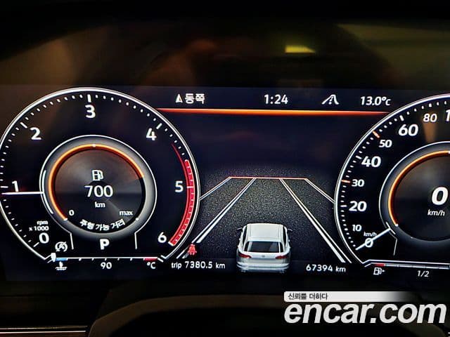 Volkswagen Touareg 2023 — Şəkil 10/15