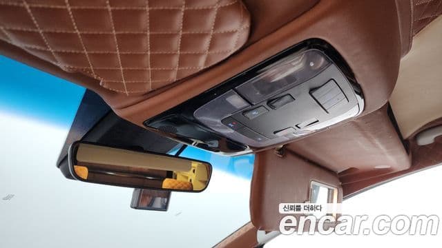 Hyundai Staria 2021 — Фото 20/20