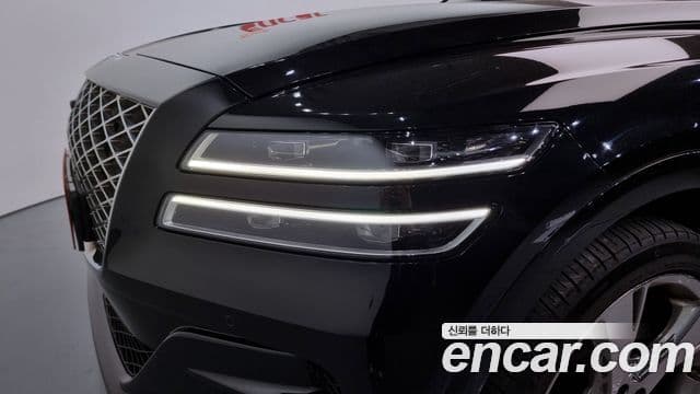 Genesis GV80 2020 — ფოტო 19/35