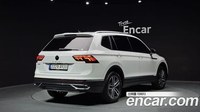 Volkswagen Tiguan Allspace 2022 — ფოტო 2/20