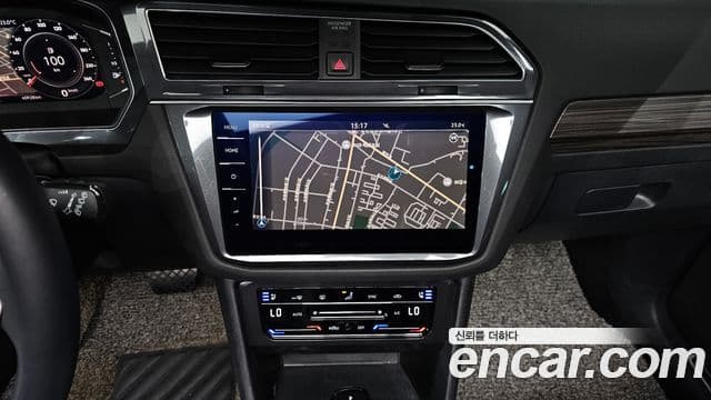 Volkswagen Tiguan Allspace 2022 — ფოტო 14/20