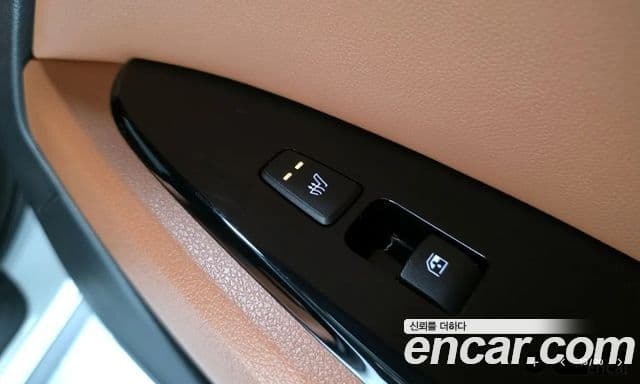 Kia Sportage 2021 — ფოტო 19/20