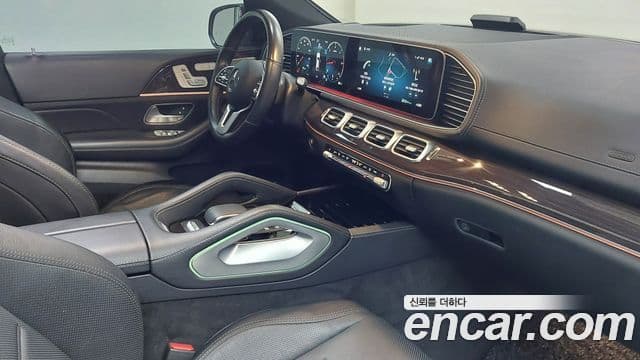 Mercedes-Benz GLE-Class 2022 — ფოტო 12/17
