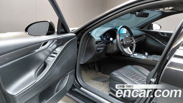 Genesis Electrified G80 2023 — Şəkil 10/20