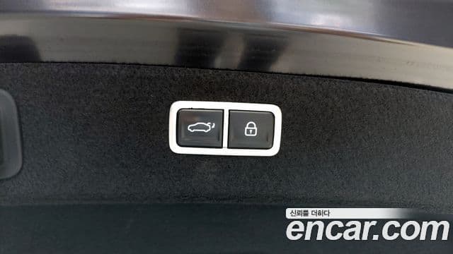 Genesis Electrified G80 2023 — Şəkil 18/20