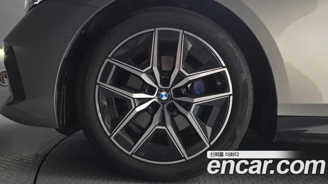 BMW 5 Series 2025 — Şəkil 5/20