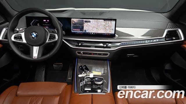 BMW X7 2025 — Photo 8/20