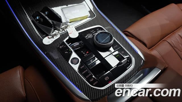 BMW X7 2025 — Photo 19/20