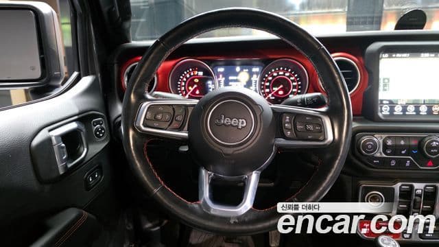 Jeep Gladiator 2020 — Şəkil 13/20