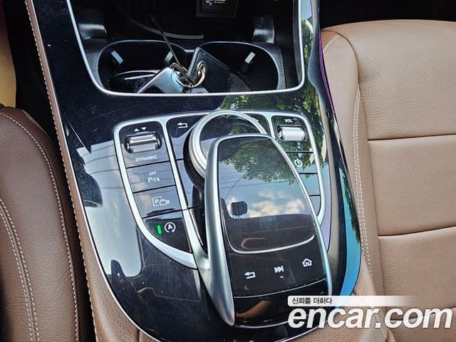 Mercedes-Benz E-Class 2019 — Şəkil 18/20
