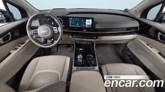 Kia Carnival 2024 — ფოტო 7/20