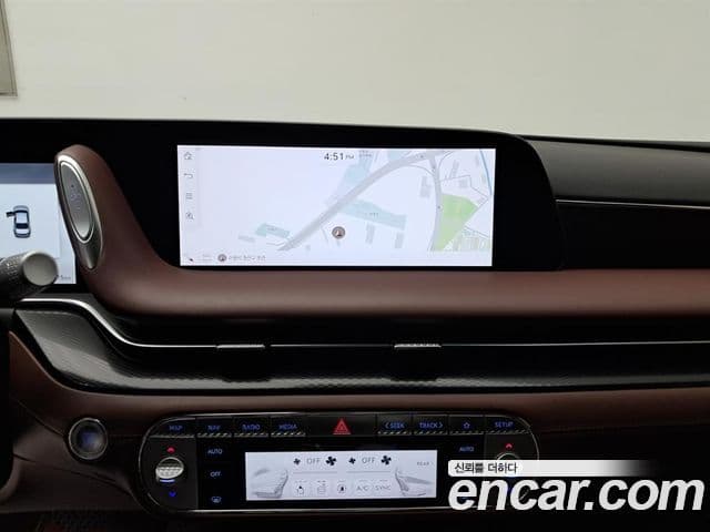 Genesis G90 2023 — ფოტო 7/20