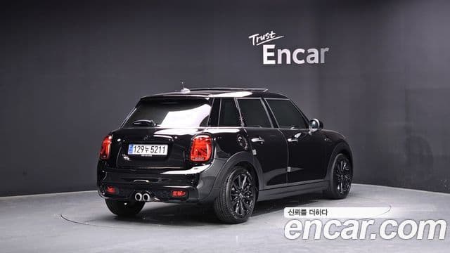 Mini Cooper S 2018 — Şəkil 1/20