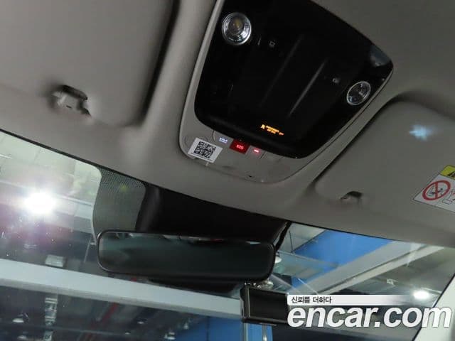 Kia Seltos 2022 — ფოტო 15/20