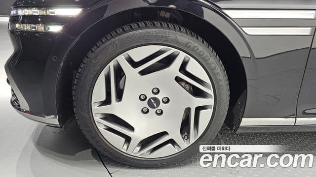 Genesis G90 2022 — Şəkil 5/20