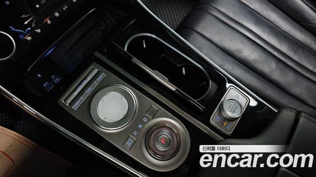 Genesis GV80 2020 — Şəkil 9/20
