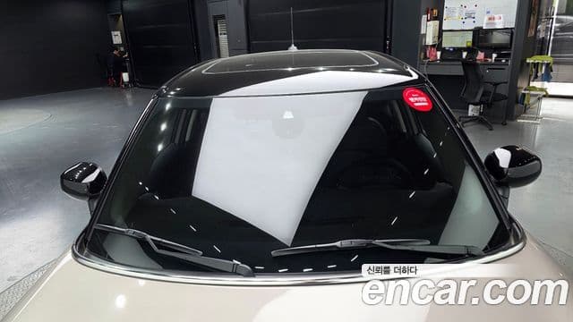 Mini Cooper 2021 — ფოტო 7/30