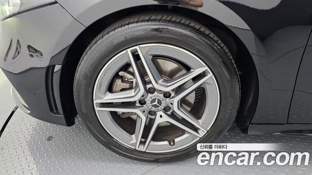 Mercedes-Benz A-Class 2022 — Фото 5/20